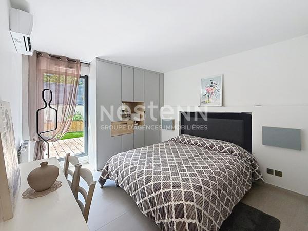 Grand Appartement d'exception T4 pièces 3 chambres avec Grande terrasse dans une petite copropriété Secteur Eglise - 69500 BRON