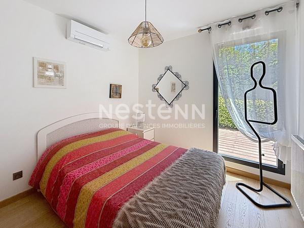 Grand Appartement d'exception T4 pièces 3 chambres avec Grande terrasse dans une petite copropriété Secteur Eglise - 69500 BRON