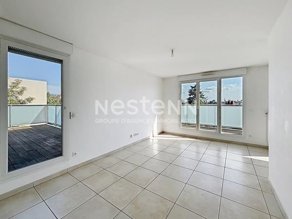 Appartement T4 BRON - 76 m2 - 3 chambres - Grande terrasse - Garage PMR - Immeuble récent - 69500 BRON