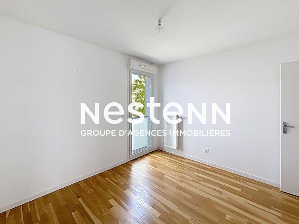 Appartement T4 BRON - 76 m2 - 3 chambres - Grande terrasse - Garage PMR - Immeuble récent - 69500 BRON