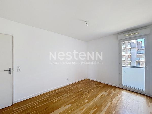Appartement T4 BRON - 76 m2 - 3 chambres - Grande terrasse - Garage PMR - Immeuble récent - 69500 BRON