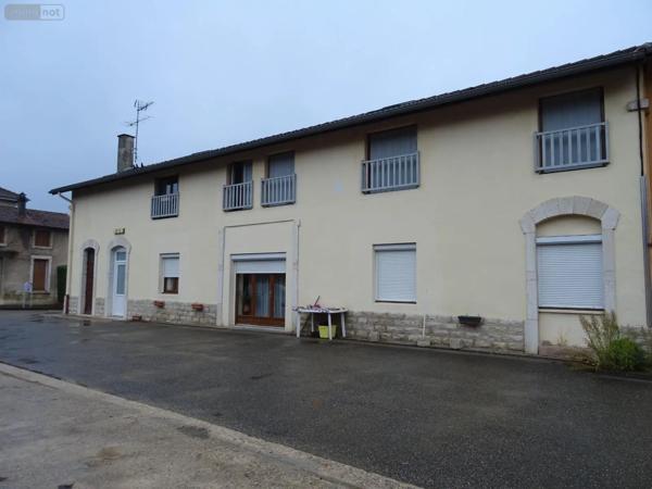 Location - Appartement Buellas 01310 4 pièces 84 m 2
