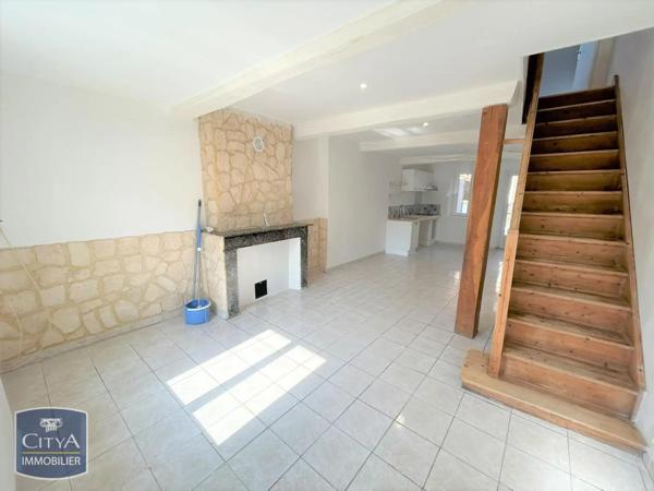 Maison à louer 5 pièces 86.6m² Sissonne (02150)