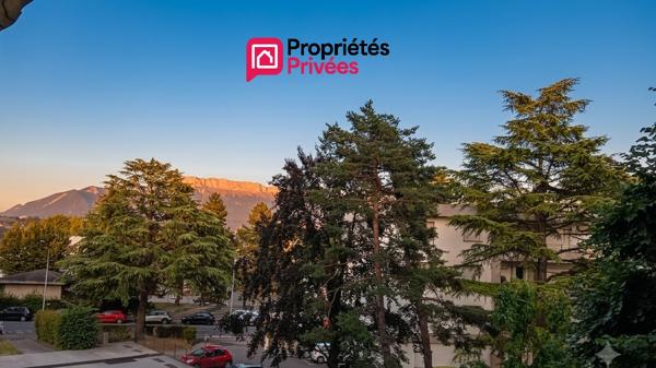 Appartement Type 3 , 72m²  carrez, traversant avec Balcon sud/Est