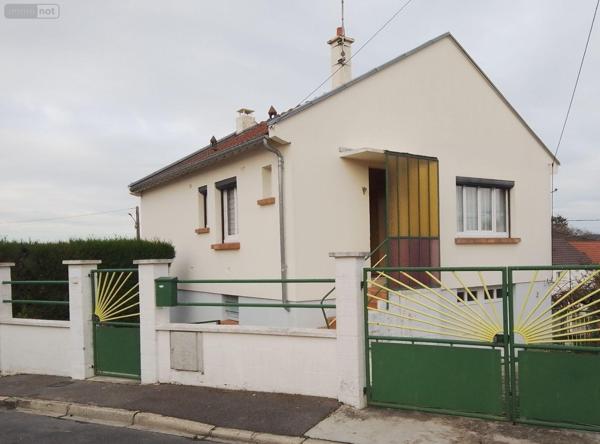 Maison à vendre à Soissons dans l'Aisne (02200), ref : 12258