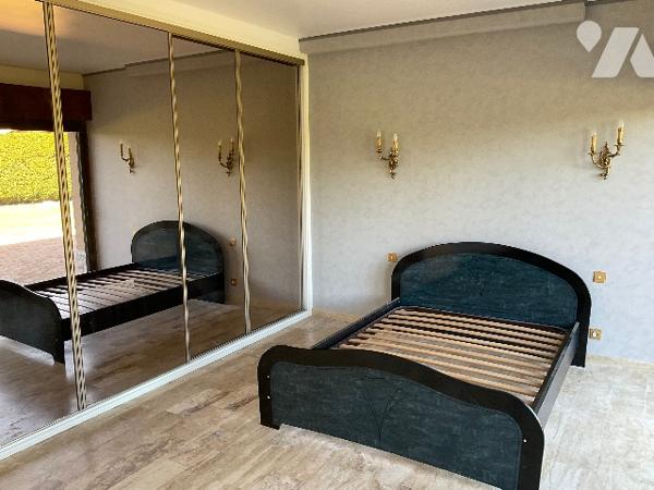 CAZERES, grande maison d'architecte 604m² sur jardin paysager de 7.440m²: prix : 698.000 € C.C.