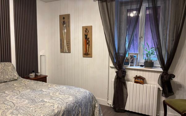 Maison à vendre    6 pièces •  Saint-Junien