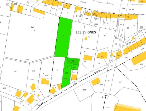 Maison à usage d'habitation située à FUMAY (08170), 324 rue Des Evignes