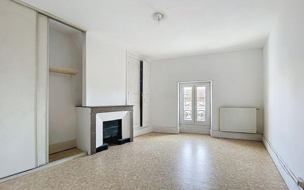 Appartement à louer    3 pièces • 64,41 m2 Bourg-lès-Valence