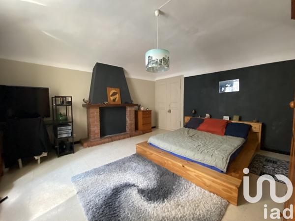 Maison à vendre 4 pièces 130 m² Saint-Julien-les-Rosiers