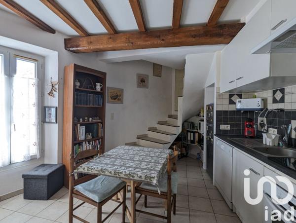 Maison de village 3 pièces de 50 m² à Peyruis (04310)