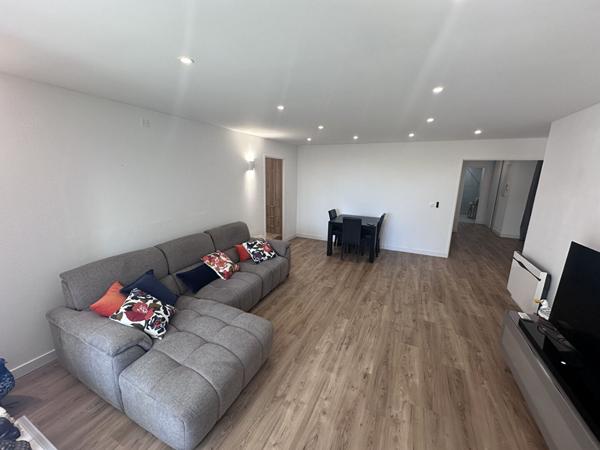 À louer Appartement 3 pièces 73M²75 meublé entièrement rénové Résidence Les Dunes d'Or (Le Couchant)