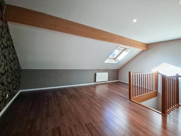 Grand T5 familial de 135 m² avec jardins, terrasses et double garage – Chambéry Bissy