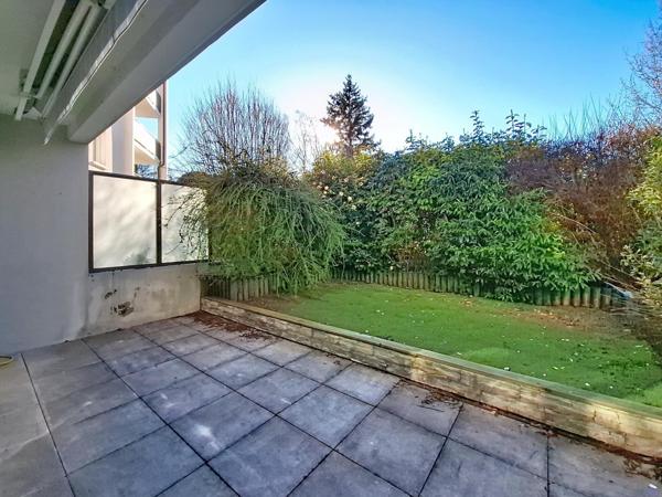 Grand T5 familial de 135 m² avec jardins, terrasses et double garage – Chambéry Bissy