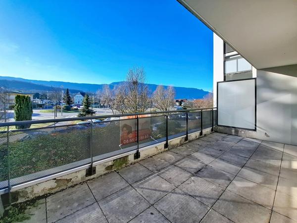 Grand T5 familial de 135 m² avec jardins, terrasses et double garage – Chambéry Bissy