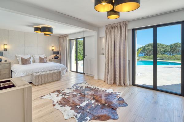 Villa rénovée avec vue mer