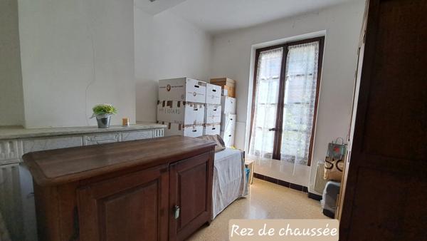 A vendre, sur Digne les bains Maison bourgeoise du XIX siècle de 238m²