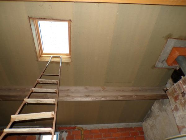 À Vendre : Maison de Ville à Rénover avec Grange et Jardin – Villasavary