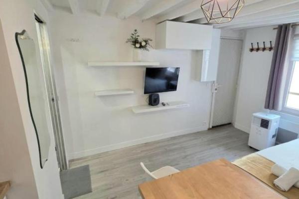 Vente - Appartement 1 pièces 13 m 2 Paris (75010)