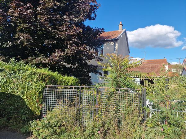 OFF MARKET, Maison Varennes-Vauzelles 4 pièce(s) 64 m2, proche collège, commerces