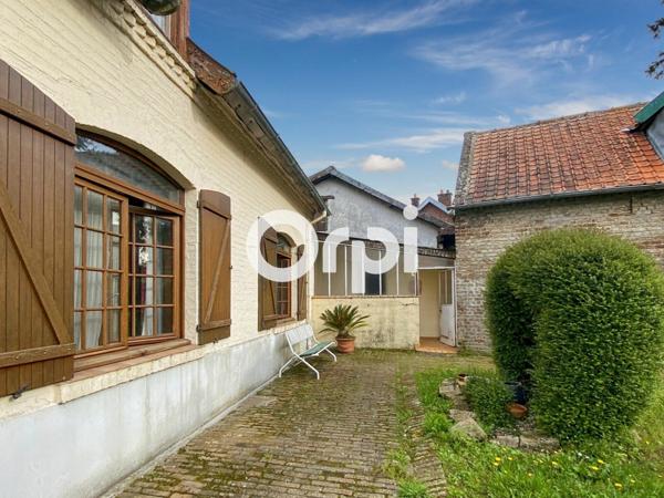 Maison à vendre    5 pièces •    Agny