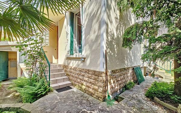 Maison à vendre    2 pièces • 55 m2 Nanterre