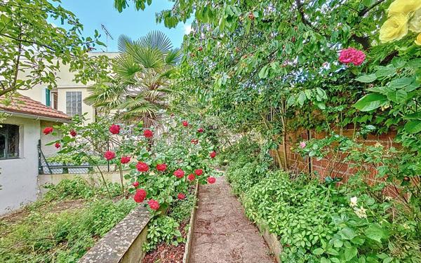 Maison à vendre    2 pièces • 55 m2 Nanterre