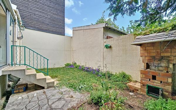 Maison à vendre    2 pièces • 55 m2 Nanterre