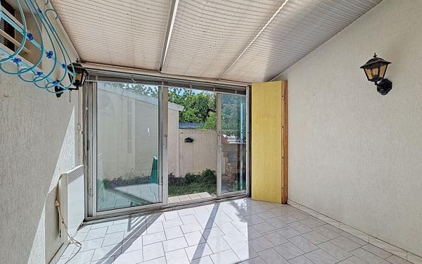 Maison à vendre    2 pièces • 55 m2 Nanterre