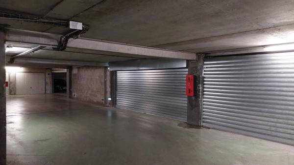 Location / Local Commercial
