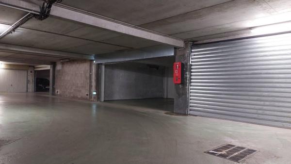 Location / Local Commercial