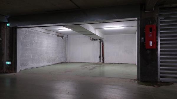 Location / Local Commercial