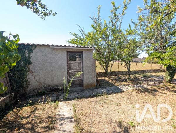 Maison à vendre 4 pièces 75 m² Lussac-les-Châteaux