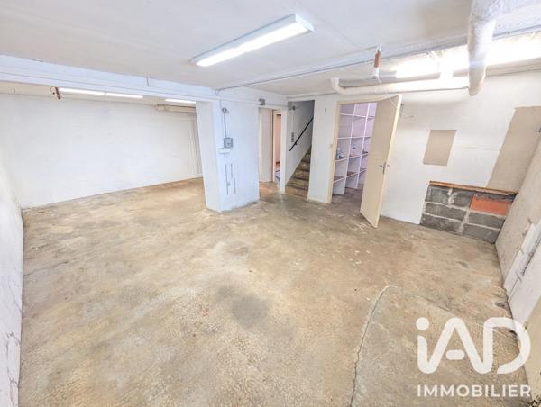 Maison à vendre 4 pièces 75 m² Lussac-les-Châteaux