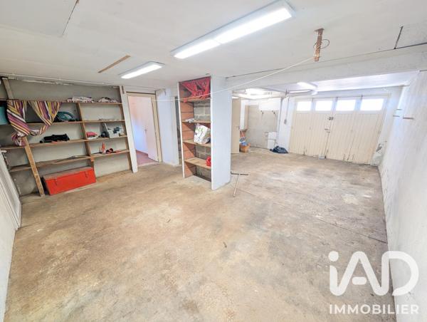 Maison à vendre 4 pièces 75 m² Lussac-les-Châteaux