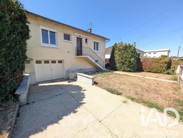 Maison à vendre 4 pièces 75 m² Lussac-les-Châteaux