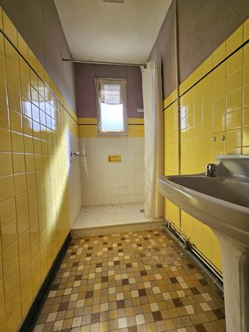 Villecresnes (94440) Maison à rénover en plein centre-ville !