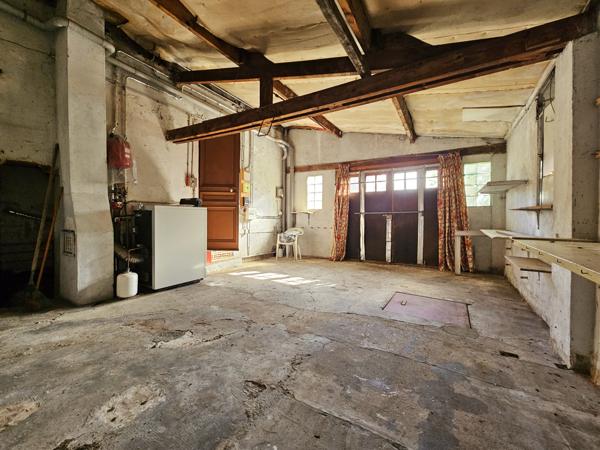 Villecresnes (94440) Maison à rénover en plein centre-ville !