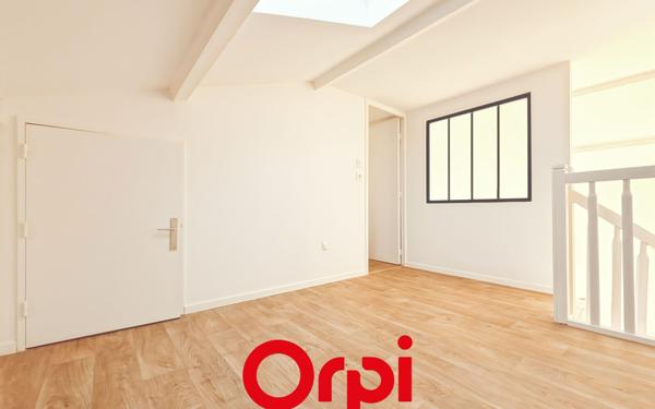 Appartement à vendre    2 pièces • 35 m2 Bandol