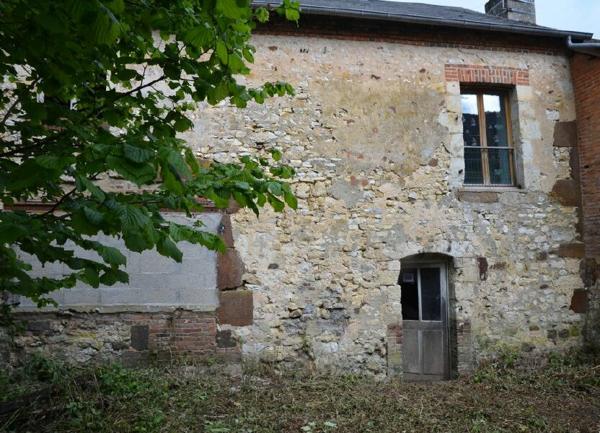 Maison à vendre    6 pièces •  Moulins-la-Marche