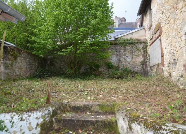 Maison à vendre    6 pièces •  Moulins-la-Marche