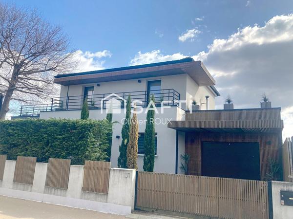 Maison contemporaine sur MERIGNAC