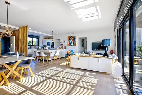 Maison contemporaine sur MERIGNAC