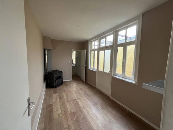 Vente immobilière : Maison à Comines  6 pièces 149 m² 148 000 €- Nicolas Delette Conseils et Transactions.