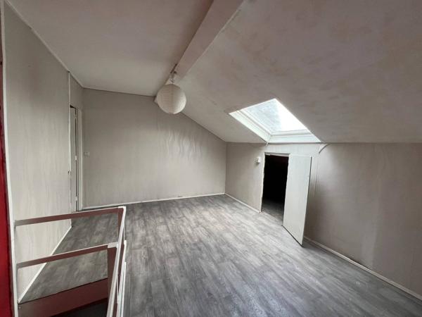 Vente immobilière : Maison à Comines  6 pièces 149 m² 148 000 €- Nicolas Delette Conseils et Transactions.