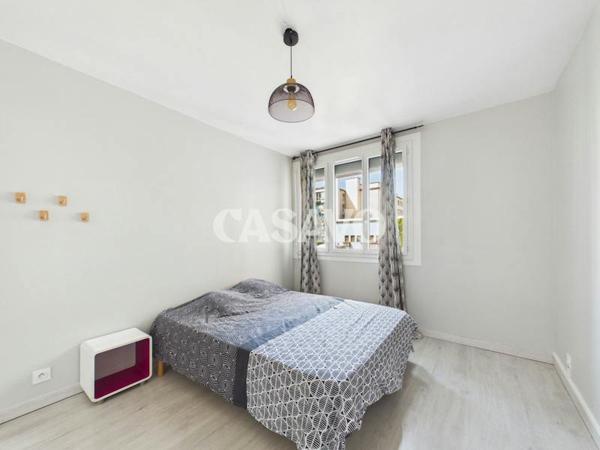Vente Appartement 4 pièces de 85m² - 69800 Saint-Priest