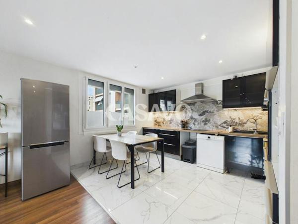Vente Appartement 4 pièces de 85m² - 69800 Saint-Priest