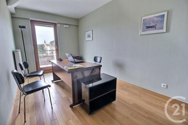 Appartement à vendre  4 pièces - 111,24 m2 DAGNEUX - 01