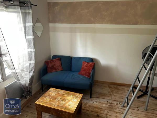 Appartement à louer 1 pièce 21.77m² Clermont-l'Hérault (34800)