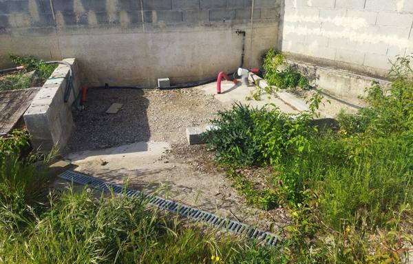 Terrain d'environ 2400 m2